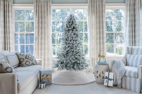 10' Prince Flock® Artificial Christmas Tree with 750 Warm White LED Lights