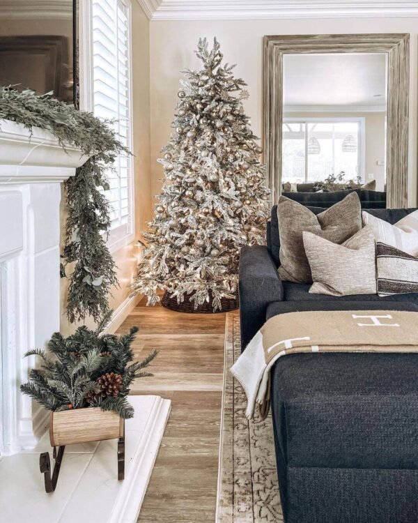 7.5' Queen Flock® Tree with Warm White LED Lights - OPEN BOX - FINAL SALE