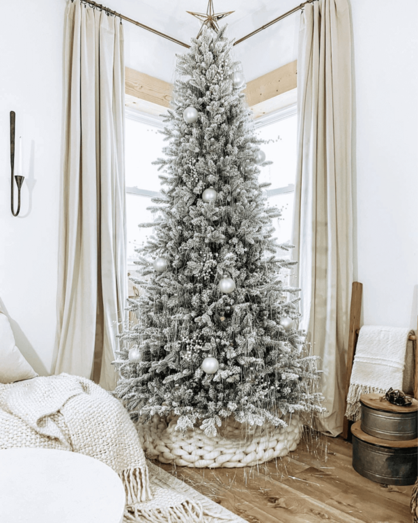 10' Queen Flock® Slim Artificial Christmas Tree 1000 Warm White LED Lights
