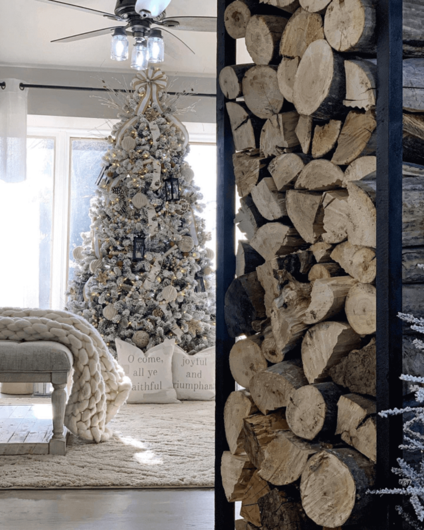 RK3vguAA 6.5' King Flock® Artificial Christmas Tree Unlit