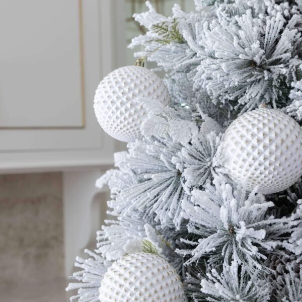 White Diamond Ornament (4 Pack)