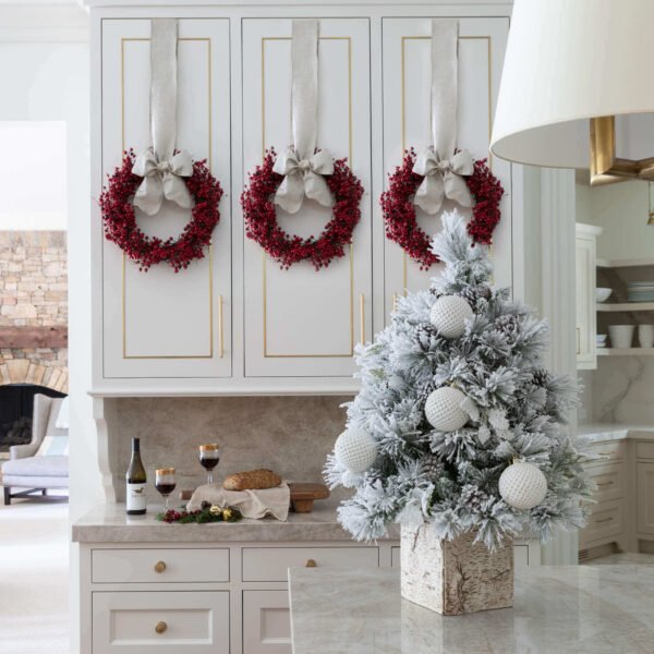 White Diamond Ornament (4 Pack)