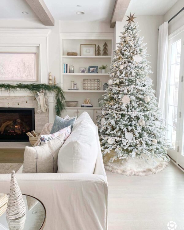 7.5' Queen Flock® Tree with Warm White LED Lights - OPEN BOX - FINAL SALE
